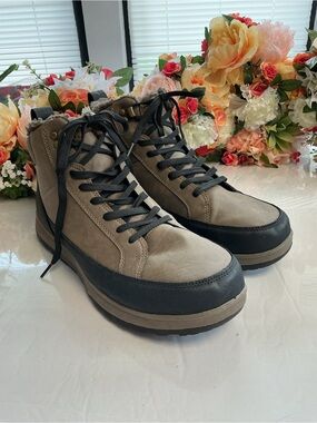 Weatherproof Logjam Men’s Brown Faux Fur Winter Sneaker Boots Size 13M